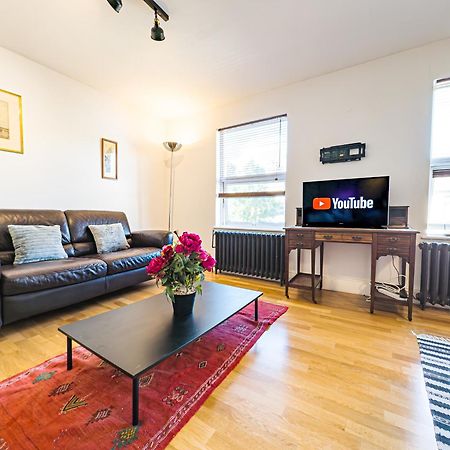 Hackney Central Houseshare لندن المظهر الخارجي الصورة